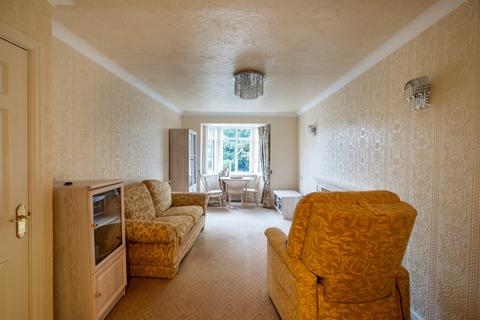 1 bedroom apartment for sale, Woodlands Road, Lytham St. Annes, FY8