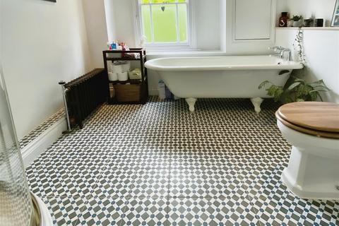 23 Langdon Road, Rochester, ME1 1UN