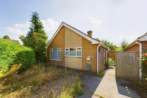 2 bedroom detached bungalow for sale, Trentham Gardens, Nottingham NG14