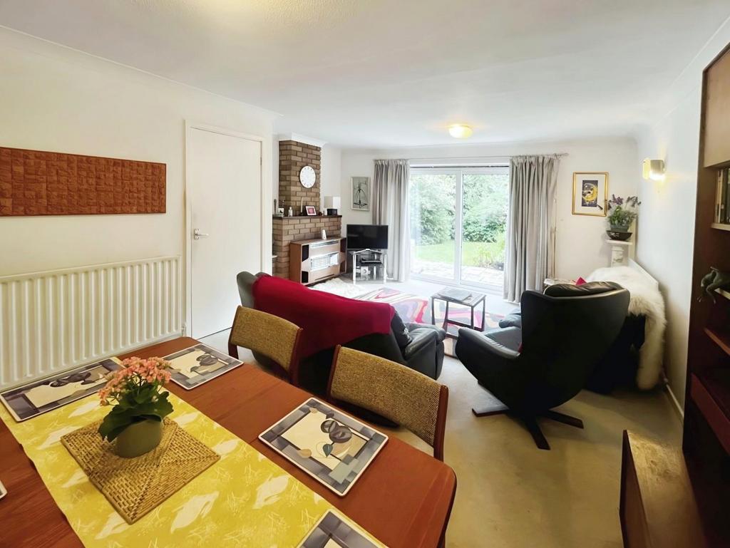 Lounge Dining Room 1.jpg