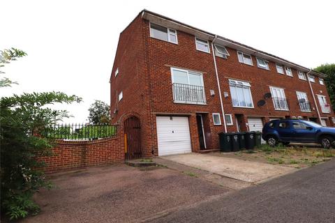 3 bedroom end of terrace house to rent, The Grove, Swanscombe, Kent, DA10