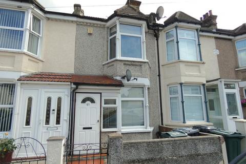 2 bedroom terraced house for sale, Knockhall Chase, Greenhithe, DA9