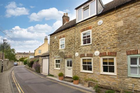 3 bedroom cottage for sale, 7 Kings Wall, Malmesbury