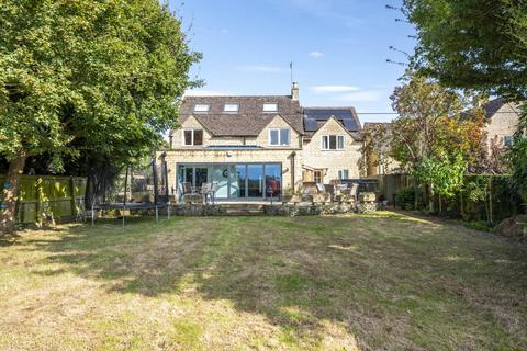 5 bedroom detached house for sale, Station Road, Shipton Under Wychwood