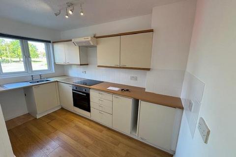 2 bedroom terraced house to rent, Lentham Close, Canford Heath, Poole