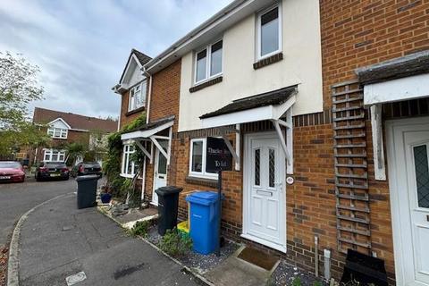 2 bedroom terraced house to rent, Lentham Close, Canford Heath, Poole