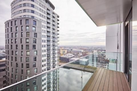 2 bedroom apartment to rent, Lightbox, Salford Quays