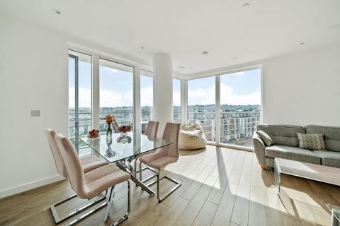 3 bedroom apartment for sale, Iverson Point, 4 Harrison Walk, Greenwich, SE10