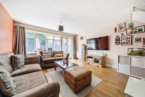 2 bedroom terraced house for sale, St. Margarets Close, Lidlington, Bedford