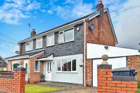 2 bedroom semi-detached house for sale, Essex Close, Failsworth, Manchester, Greater Manchester, M35