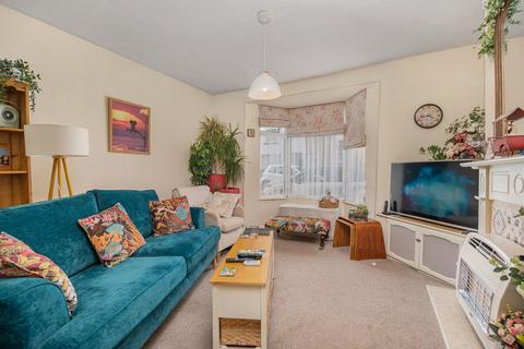 90 Buccleuch Street, Kettering, NN16 9EF