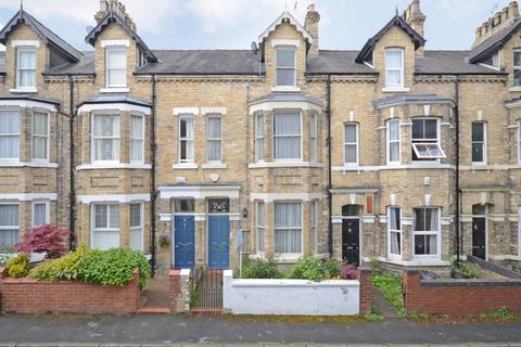 4 bedroom house to rent, Claremont Terrace, York, YO31