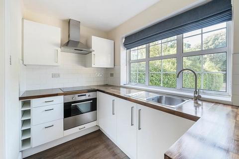 2 bedroom flat for sale, 70 Havant Road, Emsworth, Hampshire, PO10 7LQ