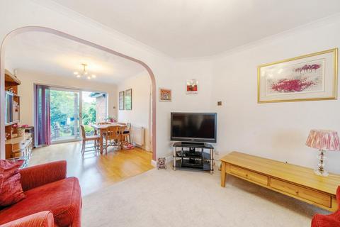 2 bedroom semi-detached bungalow for sale, Chartley Avenue, Stanmore HA7