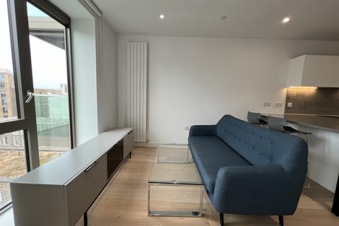 Studio to rent, Nautical Drive, London E16