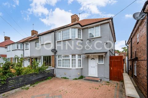 4 bedroom terraced house to rent, Mogden Lane, Isleworth