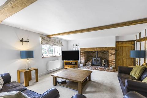 4 Datchworth Green, Datchworth, Knebworth, SG3 6TL