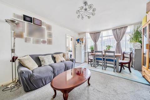 79 Park Mead, Sidcup, DA15 9PF