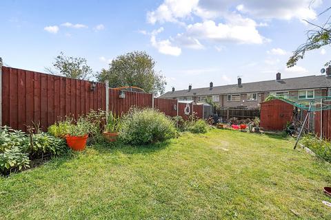 79 Park Mead, Sidcup, DA15 9PF