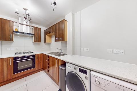 2 bedroom flat to rent, Palliser Road, London W14