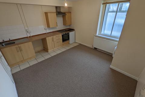 Studio to rent, Priory Street, Carmarthen, Carmarthenshire