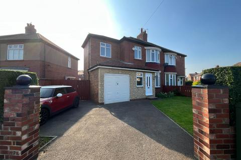 4 bedroom semi-detached house for sale, Victoria Road West, Hebburn, Tyne & Wear, NE31