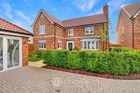 4 bedroom detached house for sale, St James Place, Heath Road, East Bergholt, Colchester, CO7