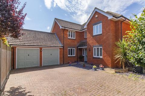 5 bedroom detached house for sale, Cormorant Way, Herne Bay, CT6