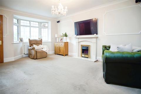 4 bedroom detached house for sale, Milford Close, London SE2