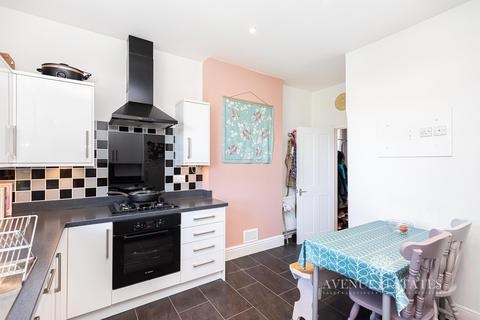 4 bedroom maisonette for sale, Darracott Road, Bournemouth BH5