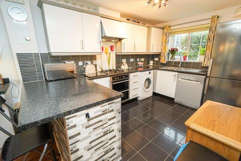 4 bedroom townhouse for sale, Cormorant Way, Leighton Buzzard