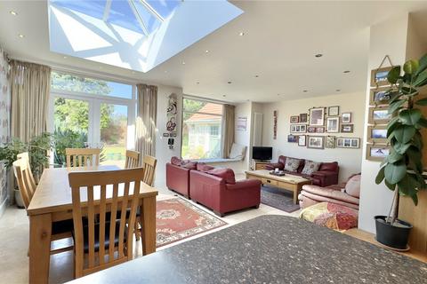 2 Beachcroft Road, Wirral, CH47 6BE