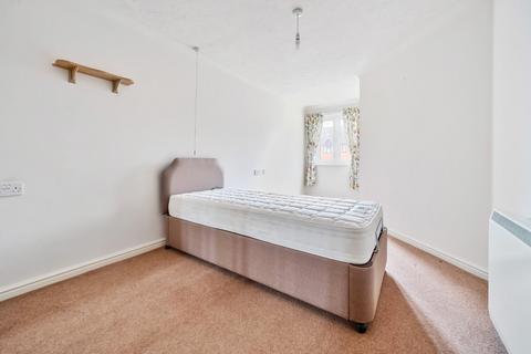 1 bedroom retirement property for sale, Oakley Road, Hampshire SO16