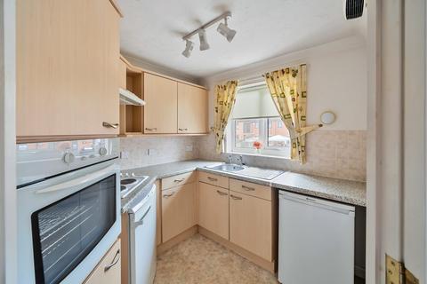 1 bedroom retirement property for sale, Oakley Road, Hampshire SO16