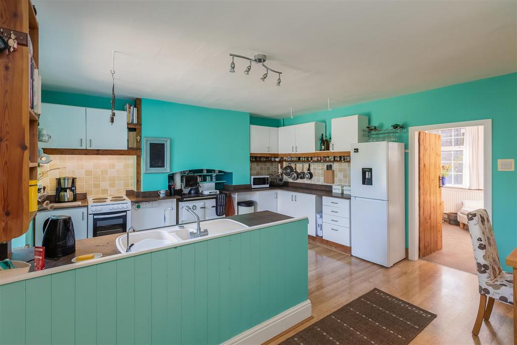 Hill Cottages 28 Kitchen Dining Room-7.jpg