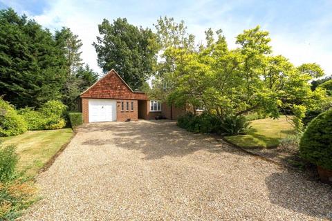 3 bedroom detached house for sale, Woodstock, West Clandon, GU4