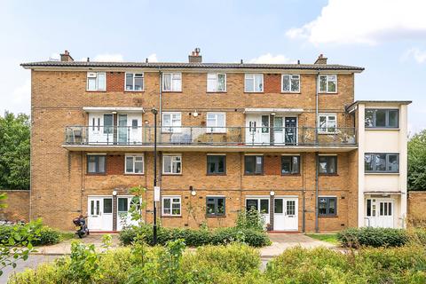 2 bedroom apartment for sale, Eltham Road, Lee