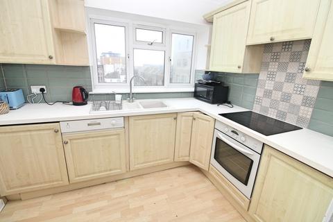 1 bedroom apartment for sale, Dorset Court, Kingsway, Hove