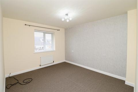5 Bow Bridge Close, Market Weighton, York, YO43 3FH