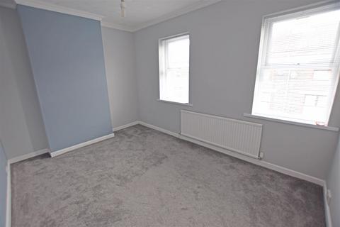 3 bedroom terraced house to rent, Talygarn Street, Cardiff