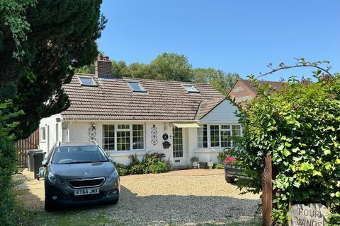 4 bedroom bungalow for sale, Flowers Drove, Lytchett Matravers, Poole, BH16