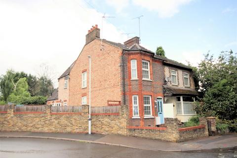 5 bedroom semi-detached house for sale, Luton Road, Chalton, Luton