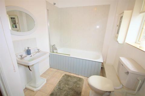 5 bedroom semi-detached house for sale, Luton Road, Chalton, Luton