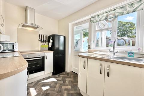 2 bedroom semi-detached bungalow for sale, Edinburgh Road, Brixham