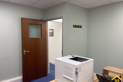 Office to rent, 9 Fernacre Business Park, Romsey, United Kingdom, SO51