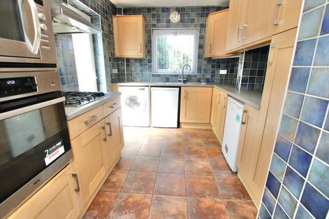 3 bedroom semi-detached house for sale, Whitehall Gardens, Canterbury