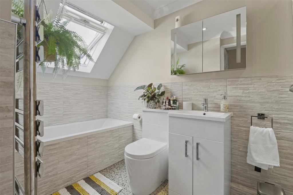 Family bathroom