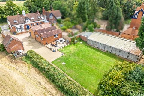 4 bedroom semi-detached house for sale, Leicester Road, Leicester LE8