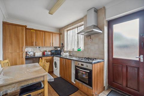 3 bedroom terraced house for sale, Trelawney Avenue, Langley