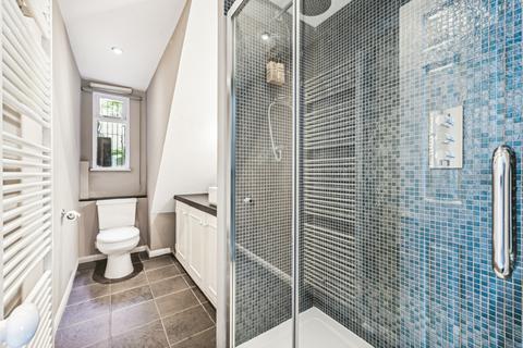 3 Uxbridge Street, London, W8 7TQ